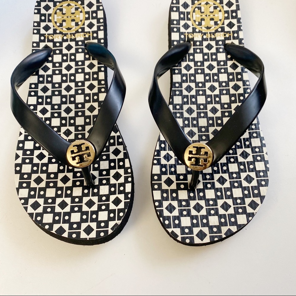 Tory Burch sandals - Picture 2 of 4